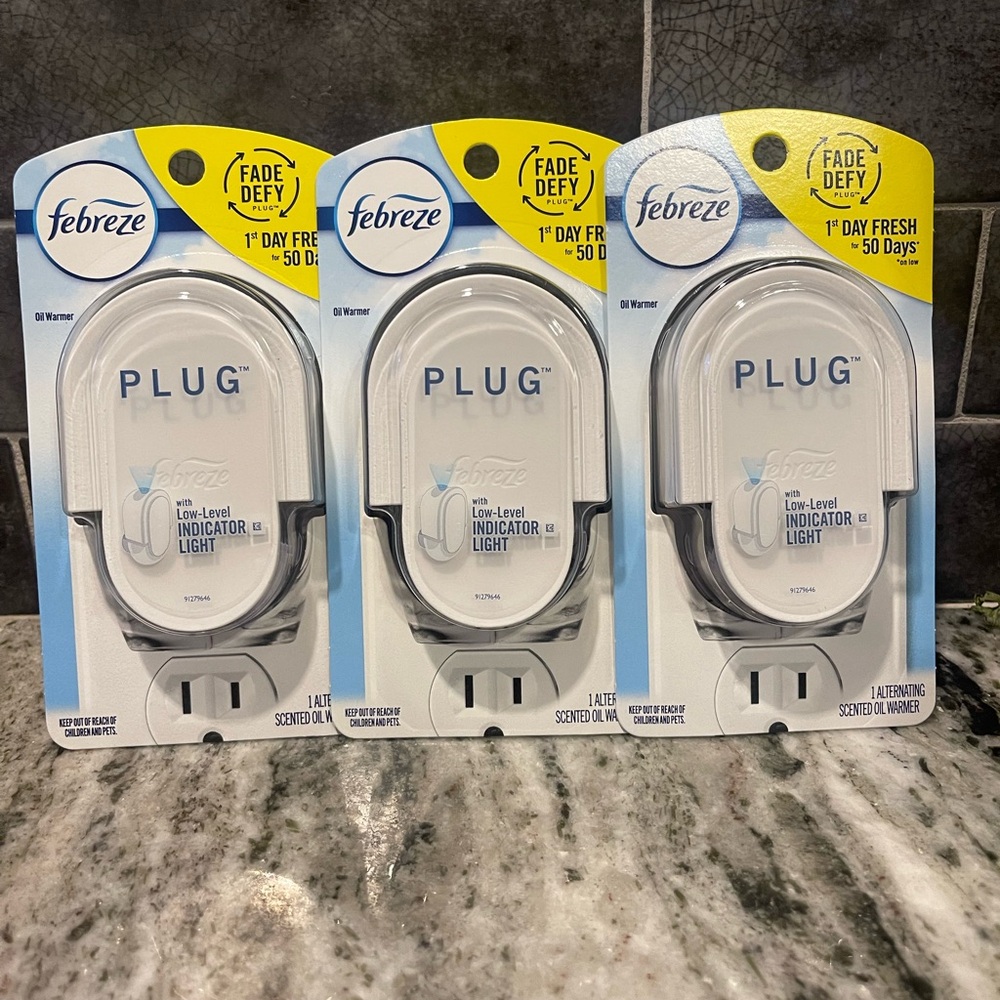 Plug in holders 3 packs